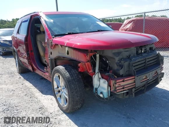 ✅ 2017 Ford Explorer XLT • VIN: 1FM5K7D80HGB43893 • Lot: 42291363. Wystawiony na IAAI z przebiegiem 140 822 mil. Bezpłatny archiwum sprzedaży aukcyjnych z USA i szczegółowy raport historii pojazdu na DreamBid. Zdjęcie 6.