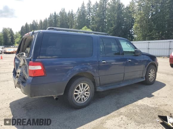 ✅ 2012 Ford Expedition Max XL • VIN: 1FMJK1G50CEF58133 • Lot: 58022055. Listed on Copart with 121,705 mi. Free auction sales archive from the USA and detailed vehicle history report at DreamBid. Image 3.