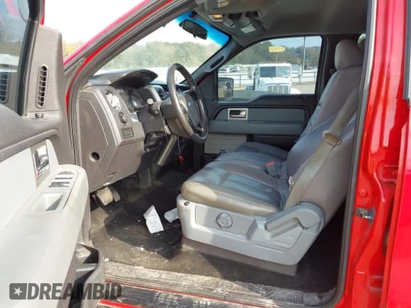 ✅ 2011 Ford F-150 FX4 • VIN: 1FTFW1EF0BKD22138 • Lot: 43743344. Listed on IAAI with 219,620 mi. Free auction sales archive from the USA and detailed vehicle history report at DreamBid. Image 21.