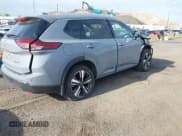 ✅ 2025 Nissan Rogue SL • VIN: JN8BT3CB7SW153901 • Lot: 42217764. Listed on IAAI with 3,322 mi. Free auction sales archive from the USA and detailed vehicle history report at DreamBid. Image 4.