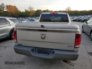 ✅ 2010 Dodge 1500 ST • VIN: 1D7RB1GP7AS196735 • Lot: 83523794. Wystawiony na Copart z przebiegiem 154 156 mil. Bezpłatny archiwum sprzedaży aukcyjnych z USA i szczegółowy raport historii pojazdu na DreamBid. Zdjęcie 6.