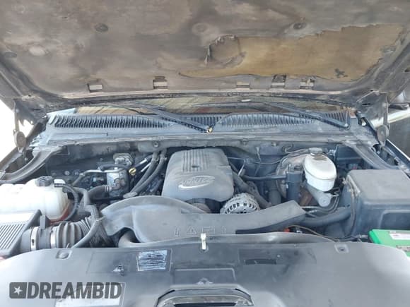 ✅ 2003 Chevrolet Suburban LS • VIN: 1GNEC16T43J226035 • Лот: 42837643. Опубликован ранее на IAAI с пробегом 301 559 миль. Бесплатный доступ к архиву аукционных продаж из США и подробный отчёт об истории автомобиля на DreamBid. Изображение 10.