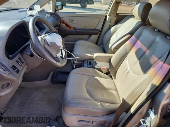 ✅ 2000 Lexus RX 300 • VIN: JT6GF10U7Y0081782 • Lot: 86840315. Wystawiony na Copart z przebiegiem 293 570 mil. Bezpłatny archiwum sprzedaży aukcyjnych z USA i szczegółowy raport historii pojazdu na DreamBid. Zdjęcie 7.