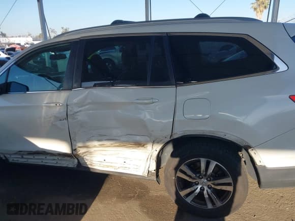 ✅ 2016 Honda Pilot EX-L • VIN: 5FNYF5H71GB059800 • Лот: 43100792. Опубликован ранее на IAAI с пробегом 117 210 миль. Бесплатный доступ к архиву аукционных продаж из США и подробный отчёт об истории автомобиля на DreamBid. Изображение 6.