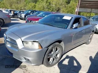 ✅ 2014 Dodge Charger SXT Plus • VIN: 2C3CDXJG2EH272210 • Lot: 43584805. Wystawiony na IAAI z przebiegiem 223 713 mil. Bezpłatny archiwum sprzedaży aukcyjnych z USA i szczegółowy raport historii pojazdu na DreamBid. Zdjęcie 2.