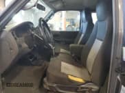 ✅ 2005 Ford Ranger XL • VIN: 1FTYR15E65PA46787 • Lot: 70260095. Wystawiony na Copart z przebiegiem 171 342 mil. Bezpłatny archiwum sprzedaży aukcyjnych z USA i szczegółowy raport historii pojazdu na DreamBid. Zdjęcie 7.