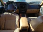 ✅ 2001 Jeep Cherokee Limited • VIN: 1J4FT58S61L513297 • Lot: 86021154. Listed on Copart with 253,694 mi. Free auction sales archive from the USA and detailed vehicle history report at DreamBid. Image 8.