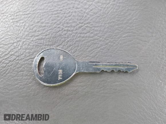 ✅ 2005 Dodge 2500 ST • VIN: 3D6WR26D55G831545 • Лот: 42344840. Опубликован ранее на IAAI с пробегом 98 575 миль. Бесплатный доступ к архиву аукционных продаж из США и подробный отчёт об истории автомобиля на DreamBid. Изображение 11.