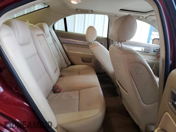 ✅ 2006 Lincoln Zephyr • VIN: 3LNHM26156R626909 • Lot: 82732655. Listed on Copart with 102,936 mi. Free auction sales archive from the USA and detailed vehicle history report at DreamBid. Image 10.