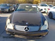 ✅ 2006 Mercedes-Benz CLS 500 • VIN: WDDDJ75X76A075204 • Лот: 43918252. Опубликован ранее на IAAI с пробегом 174 745 миль. Бесплатный доступ к архиву аукционных продаж из США и подробный отчёт об истории автомобиля на DreamBid. Изображение 6.