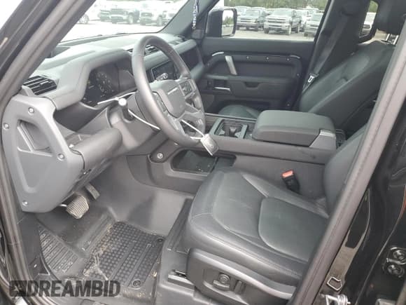 ✅ 2024 Land Rover Defender X-Dynamic SE • VIN: SALE27EU4R2341772 • Lot: 68953165. Wystawiony na Copart z przebiegiem 11 523 mil. Bezpłatny archiwum sprzedaży aukcyjnych z USA i szczegółowy raport historii pojazdu na DreamBid. Zdjęcie 7.