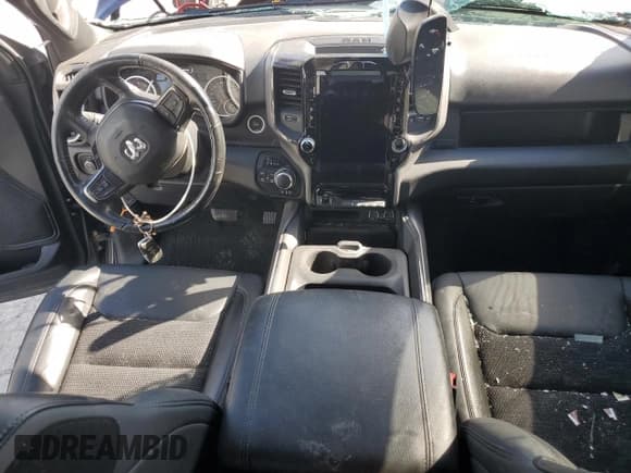 ✅ 2020 Ram 1500 Big Horn • VIN: 1C6SRFFT1LN408461 • Lot: 69550025. Listed on Copart with 88,725 mi. Free auction sales archive from the USA and detailed vehicle history report at DreamBid. Image 8.