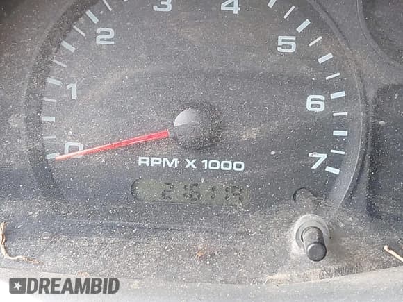 ✅ 2004 Ford Ranger XL Fleet • VIN: 1FTZR45EX4TA05462 • Lot: 42276688. Wystawiony na IAAI z przebiegiem 216 119 mil. Bezpłatny archiwum sprzedaży aukcyjnych z USA i szczegółowy raport historii pojazdu na DreamBid. Zdjęcie 7.