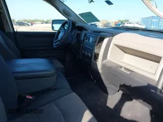 ✅ 2010 Dodge 1500 ST • VIN: 1D7RB1GK7AS231178 • Lot: 41907143. Wystawiony na IAAI z przebiegiem Nie podano. Bezpłatny archiwum sprzedaży aukcyjnych z USA i szczegółowy raport historii pojazdu na DreamBid. Zdjęcie 5.