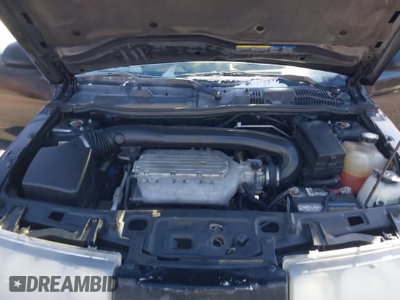 ✅ 2004 Saturn VUE V6 • VIN: 5GZCZ63424S863234 • Lot: 41815706. Wystawiony na IAAI z przebiegiem 145 241 mil. Bezpłatny archiwum sprzedaży aukcyjnych z USA i szczegółowy raport historii pojazdu na DreamBid. Zdjęcie 10.