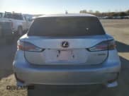 ✅ 2015 Lexus CT 200h • VIN: JTHKD5BH1F2232809 • Lot: 90973195. Wystawiony na Copart z przebiegiem 185 400 mil. Bezpłatny archiwum sprzedaży aukcyjnych z USA i szczegółowy raport historii pojazdu na DreamBid. Zdjęcie 6.