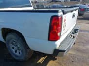 ✅ 2007 Chevrolet Silverado 1500 LS • VIN: 2GCEC13V571139680 • Lot: 43453498. Listed on IAAI with 417,600 mi. Free auction sales archive from the USA and detailed vehicle history report at DreamBid. Image 6.