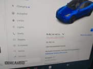 ✅ 2023 Tesla Model Y Performance • VIN: 7SAYGDEF6PF705175 • Lot: 42824651. Wystawiony na IAAI z przebiegiem 32 452 mil. Bezpłatny archiwum sprzedaży aukcyjnych z USA i szczegółowy raport historii pojazdu na DreamBid. Zdjęcie 7.