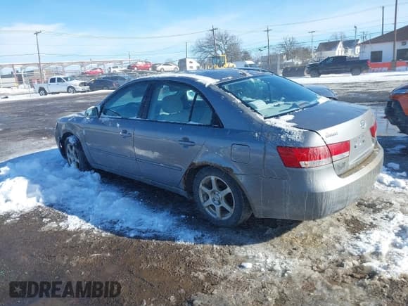 ✅ 2008 Hyundai Sonata GLS • VIN: 5NPET46CX8H345797 • Лот: 41427357. Опубликован ранее на IAAI с пробегом Не указан. Бесплатный доступ к архиву аукционных продаж из США и подробный отчёт об истории автомобиля на DreamBid. Изображение 3.