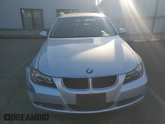 2006 BMW 3 Series 325i z VIN WBAVB135X6PT11610, wystawiony jako Copart lot #82766065 z przebiegiem Nie podano mil oraz Szkoda całkowita • Salvage title. Historia ofert i sprzedaży dostępna na DreamBid. Obrazek 5.