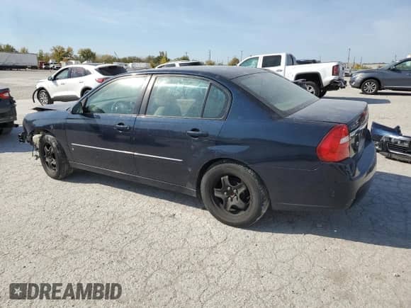 2007 Chevrolet Malibu 1LT z VIN 1G1ZT58F77F304138, wystawiony jako Copart lot #77487864 z przebiegiem 232 424 mil mil oraz Szkoda całkowita • Salvage title. Historia ofert i sprzedaży dostępna na DreamBid. Obrazek 2.