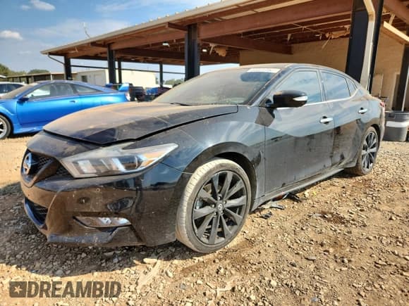 ✅ 2018 Nissan Maxima Platinum • VIN: 1N4AA6AP8JC372384 • Lot: 80881755. Listed on Copart with 83,892 mi. Free auction sales archive from the USA and detailed vehicle history report at DreamBid. Image 1.