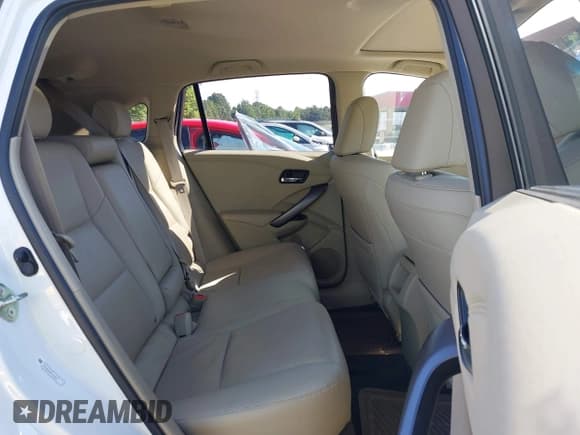 ✅ 2013 Acura RDX • VIN: 5J8TB3H30DL011349 • Лот: 43172074. Опубликован ранее на IAAI с пробегом 64 121 миль. Бесплатный доступ к архиву аукционных продаж из США и подробный отчёт об истории автомобиля на DreamBid. Изображение 8.