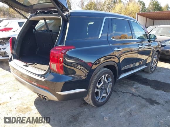 ✅ 2024 Hyundai Palisade SEL • VIN: KM8R44GEXRU760586 • Лот: 40958999. Опубликован ранее на IAAI с пробегом 4 630 миль. Бесплатный доступ к архиву аукционных продаж из США и подробный отчёт об истории автомобиля на DreamBid. Изображение 4.