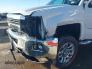 ✅ 2017 Chevrolet Silverado 2500HD LT • VIN: 1GC2KVEGXHZ186496 • Lot: 43537640. Listed on IAAI with 202,159 mi. Free auction sales archive from the USA and detailed vehicle history report at DreamBid. Image 6.