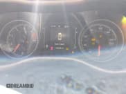 ✅ 2017 Jeep Cherokee Latitude • VIN: 1C4PJLCB3HW668989 • Lot: 43457370. Wystawiony na IAAI z przebiegiem 140 368 mil. Bezpłatny archiwum sprzedaży aukcyjnych z USA i szczegółowy raport historii pojazdu na DreamBid. Zdjęcie 7.