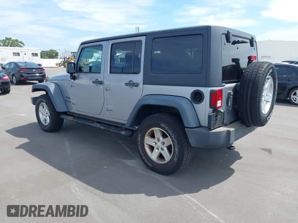 ✅ 2016 Jeep Wrangler Unlimited Sport • VIN: 1C4BJWDG8GL160474 • Lot: 43128973. Listed on IAAI with 33,182 mi. Free auction sales archive from the USA and detailed vehicle history report at DreamBid. Image 3.