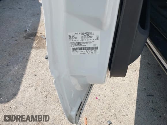 ✅ 2014 Ford F-150 XL • VIN: 1FTNF1CF0EKD16598 • Lot: 42334788. Wystawiony na IAAI z przebiegiem 71 755 mil. Bezpłatny archiwum sprzedaży aukcyjnych z USA i szczegółowy raport historii pojazdu na DreamBid. Zdjęcie 9.