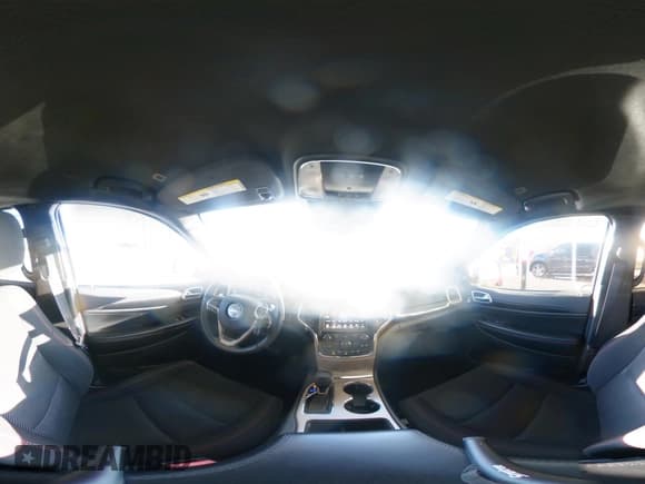 ✅ 2017 Jeep Grand Cherokee Altitude • VIN: 1C4RJFAG3HC674544 • Лот: 43601654. Опубликован ранее на IAAI с пробегом 179 444 миль. Бесплатный доступ к архиву аукционных продаж из США и подробный отчёт об истории автомобиля на DreamBid. Изображение 18.