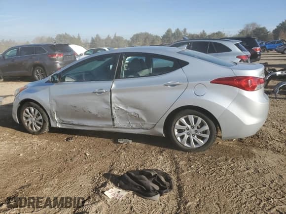 ✅ 2013 Hyundai Elantra GLS • VIN: 5NPDH4AEXDH182603 • Lot: 90747415. Listed on Copart with 112,191 mi. Free auction sales archive from the USA and detailed vehicle history report at DreamBid. Image 2.