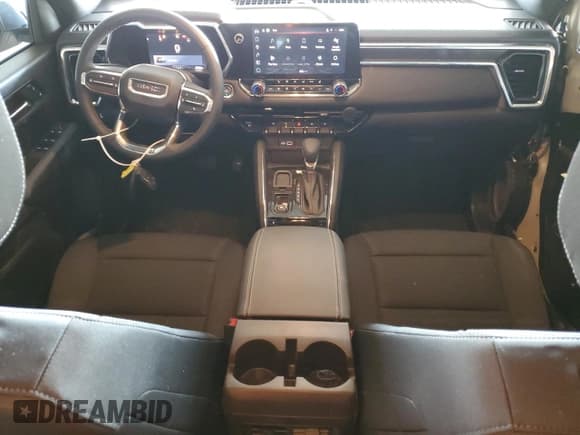 ✅ 2023 GMC Canyon 2WD Elevation • VIN: 1GTP5BEK7P1248837 • Lot: 77825924. Listed on Copart with 6,793 mi. Free auction sales archive from the USA and detailed vehicle history report at DreamBid. Image 8.