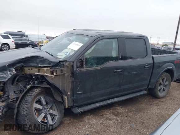 ✅ 2016 Ford F-150 XLT • VIN: 1FTEW1EG4GFA43179 • Lot: 42169863. Listed on IAAI with 191,906 mi. Free auction sales archive from the USA and detailed vehicle history report at DreamBid. Image 15.