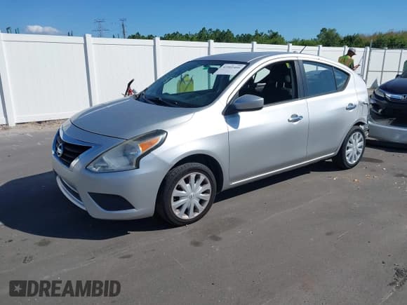 ✅ 2017 Nissan Versa SV • VIN: 3N1CN7APXHK432511 • Lot: 43501466. Listed on IAAI with 97,780 mi. Free auction sales archive from the USA and detailed vehicle history report at DreamBid. Image 18.