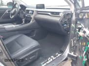 ✅ 2016 Lexus RX 350 • VIN: 2T2BZMCA7GC020199 • Lot: 42526032. Wystawiony na IAAI z przebiegiem 84 821 mil. Bezpłatny archiwum sprzedaży aukcyjnych z USA i szczegółowy raport historii pojazdu na DreamBid. Zdjęcie 5.