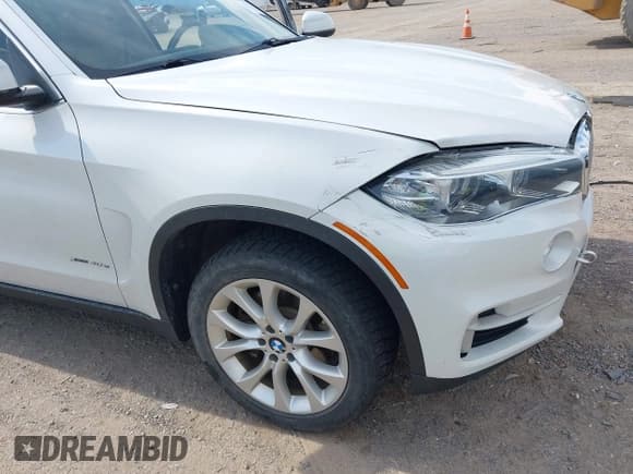 ✅ 2016 BMW X5 xDrive40e • VIN: 5UXKT0C53G0S79248 • Lot: 43048544. Wystawiony na IAAI z przebiegiem 126 181 mil. Bezpłatny archiwum sprzedaży aukcyjnych z USA i szczegółowy raport historii pojazdu na DreamBid. Zdjęcie 6.