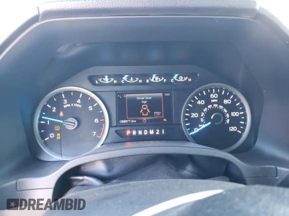 ✅ 2017 Ford F-150 XL • VIN: 1FTFX1EF8HKE40041 • Лот: 47247304. Опубликован ранее на Copart с пробегом 88 877 миль. Бесплатный доступ к архиву аукционных продаж из США и подробный отчёт об истории автомобиля на DreamBid. Изображение 9.