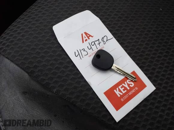 2006 Chevrolet Malibu SS z VIN 1G1ZW53156F245866, wystawiony jako IAAI lot #41349782 z przebiegiem 207 906 mil mil oraz . Historia ofert i sprzedaży dostępna na DreamBid. Obrazek 11.