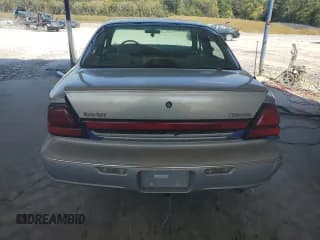 ✅ 1998 Oldsmobile 88 LS • VIN: 1G3HN52K4W4803377 • Lot: 75638114. Wystawiony na Copart z przebiegiem 75 754 mil. Bezpłatny archiwum sprzedaży aukcyjnych z USA i szczegółowy raport historii pojazdu na DreamBid. Zdjęcie 6.