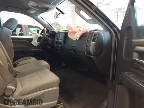 ✅ 2016 Chevrolet Silverado 1500 Work Truck • VIN: 1GCNCNEH8GZ407255 • Лот: 41391784. Опубликован ранее на IAAI с пробегом 220 066 миль. Бесплатный доступ к архиву аукционных продаж из США и подробный отчёт об истории автомобиля на DreamBid. Изображение 5.