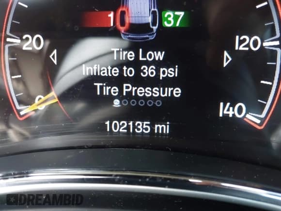 ✅ 2015 Jeep Grand Cherokee Altitude • VIN: 1C4RJFAG9FC121765 • Лот: 42973995. Опубликован ранее на IAAI с пробегом 102 135 миль. Бесплатный доступ к архиву аукционных продаж из США и подробный отчёт об истории автомобиля на DreamBid. Изображение 15.