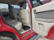 ✅ 2011 Mercury Mariner • VIN: 4M2CN8B76BKJ04064 • Лот: 41973530. Опубликован ранее на IAAI с пробегом 137 753 миль. Бесплатный доступ к архиву аукционных продаж из США и подробный отчёт об истории автомобиля на DreamBid. Изображение 8.