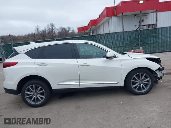 ✅ 2019 Acura RDX Technology • VIN: 5J8TC2H54KL003602 • Лот: 41778587. Опубликован ранее на IAAI с пробегом 122 031 миль. Бесплатный доступ к архиву аукционных продаж из США и подробный отчёт об истории автомобиля на DreamBid. Изображение 14.