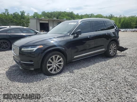 ✅ 2017 Volvo XC90 Inscription • VIN: YV4A22PL0H1170663 • Lot: 55111505. Listed on Copart with 136,792 mi. Free auction sales archive from the USA and detailed vehicle history report at DreamBid. Image 1.