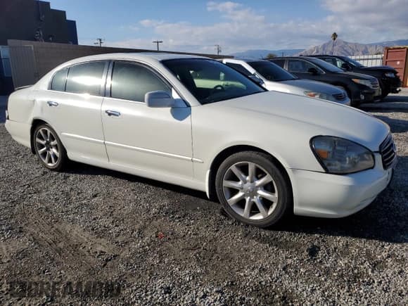 ✅ 2003 Infiniti Q45 • VIN: JNKBF01AX3M102013 • Лот: 86064635. Опубликован ранее на Copart с пробегом 140 637 миль. Бесплатный доступ к архиву аукционных продаж из США и подробный отчёт об истории автомобиля на DreamBid. Изображение 4.