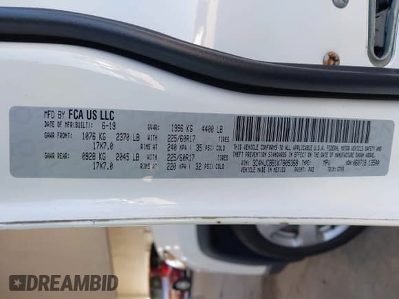 ✅ 2019 Jeep Compass Latitude • VIN: 3C4NJCBB1KT809368 • Lot: 43563628. Listed on IAAI with 53,609 mi. Free auction sales archive from the USA and detailed vehicle history report at DreamBid. Image 9.