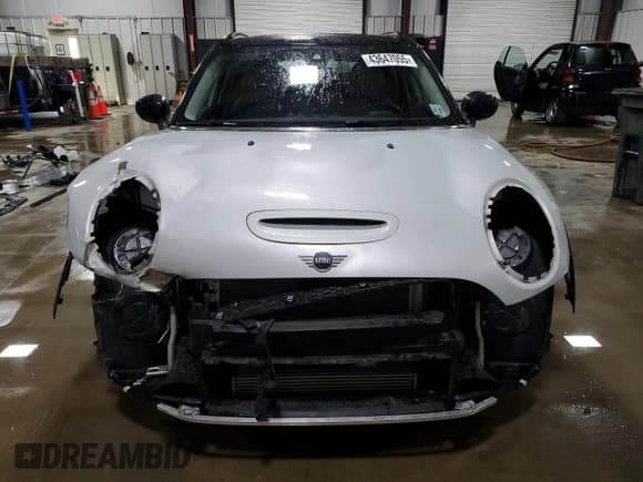 ✅ 2022 MINI Clubman Cooper S • VIN: WMWXJ1C04N2R52666 • Лот: 43647055. Опубликован ранее на Copart с пробегом 14 187 миль. Бесплатный доступ к архиву аукционных продаж из США и подробный отчёт об истории автомобиля на DreamBid. Изображение 5.